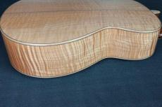 A.Kuwano Guitars（桑野亜矢喜） Model 151 Bold OM_13