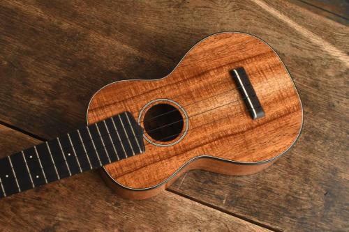 tkitki ukulele Soprano AK-S5A Australia Koa/E