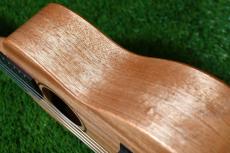Uma ukulele UK-05SC Concert_13
