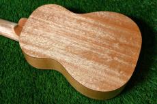 Uma ukulele UK-05SS Soprano_2