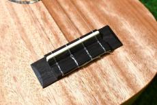 Uma ukulele UK-05SS Soprano_11