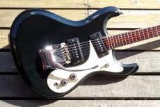 Mosrite Avenger_2