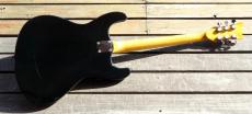 Mosrite Avenger_3