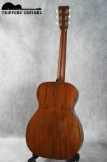 Martin 0-18 (1945) アディロントップ&エボニーロッド&ノンスキャロップというレアな組み合わせの1本です!_3
