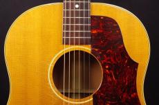 Gibson J-50_8