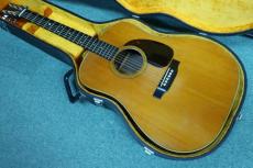 Martin D-28 / Old Decal Logo・Original P.A.T Grover Peg・Solid pruce Top・Solid Jacaranda Side and Back・Ebony Fingerboard & Bridge・Tortoise Original Pick-guard【With Hard Case】1966年製_17
