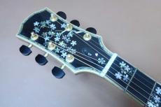 Tetsuzo Shiga (志賀鉄三)  YK-100 TM-Style Custom / Solid Sitka Spruce Top・Solid Cocobolo Side and Back・Ebony Fingerboard and Bridge・000-45 Style Abalone Trim and 桜吹雪 Fingerboard and Body Inlay・本鼈甲 Pick guard【With Boblen  Hard _8