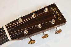Martin D-28 STANDARD_9
