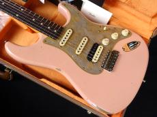 Fender Custom Shop Limited Edition Tyler Bryant "Pinky" Stratocaster Relic Aged Shell Pink 2023_3