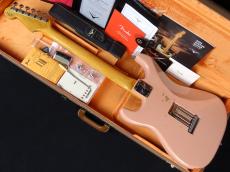Fender Custom Shop Limited Edition Tyler Bryant "Pinky" Stratocaster Relic Aged Shell Pink 2023_7