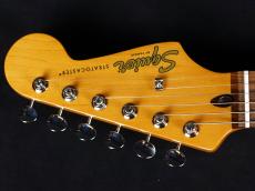 Squier Classic Vibe '60s Stratocaster 3-Color Sunburst_5