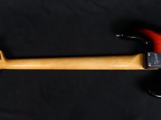 Squier Classic Vibe '60s Precision Bass 3-Color Sunburst_8