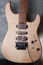Charvel USA Custom Shop GUTHRIE GOVAN Sig HSH Flame Maple_2
