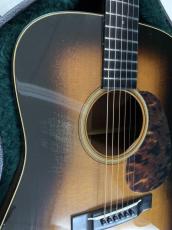 Martin D-18V Vintage Series Sunburst! 1999年製_3