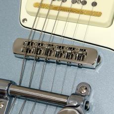 Baum Guitars Wingman with Tremolo, Skyline Blue_7