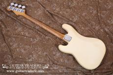 Fender 1981 Precision Bass_2