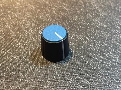 dbx 160 レキシコン12mm Blue Knob Cap w/Line - for Lexicon PCM41