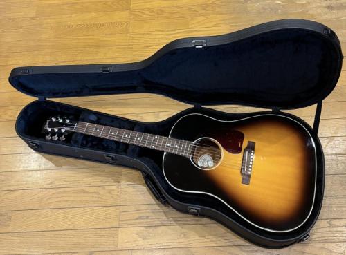 Gibson J-45 STANDARD