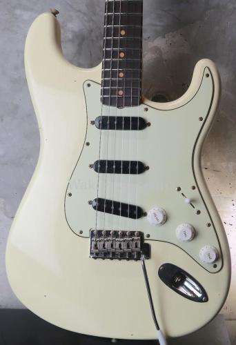 Fender Custom Shop  '62 Stratocaster Flamethrower / Journeman Relic / Vintage White