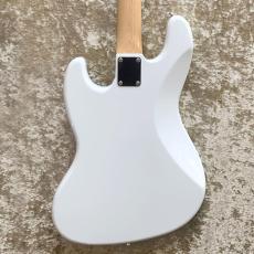 Fender Japan Made in Japan Traditional 60s Jazz Bass_2