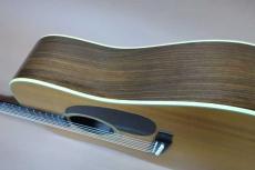 Martin D-28 / Original Grover Peg・Solid Spruce Top・Solid Rosewood Side and Back・Ebony Fingerboard and Bridge・Mahogany 1P-Neck・Black pick guard【With Original Blue Case】  1976年製_5