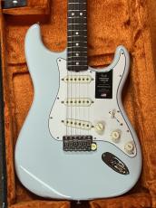 Fender American Vintage II 1965 Stratocaster, Round-Lam Rosewood Fingerboard, Sonic Blue_2