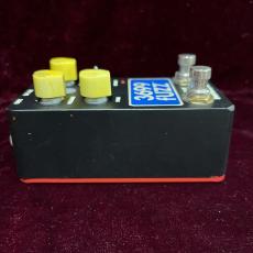 Danelectro 3699 Fuzz_6
