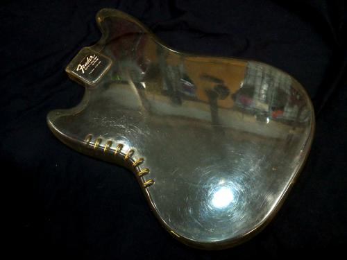 Fender Mustang 用ボディーガード