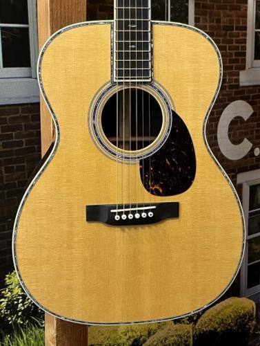 Martin 【新仕様の個体】OM-42Standard #2917036【ショッピングクレジット無金利&超低金利】