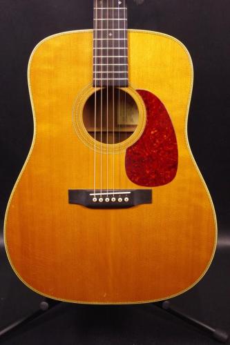 Martin HD-28 BLE