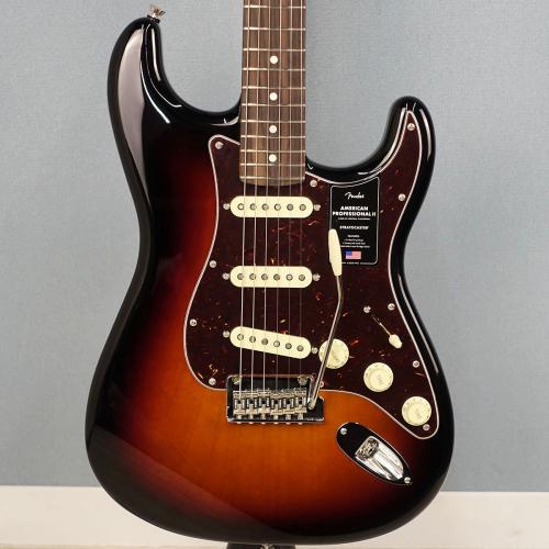 Fender American Professional II Stratocaster 3-Color Sunburst