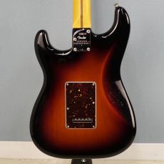 Fender American Professional II Stratocaster 3-Color Sunburst_2
