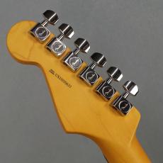 Fender American Professional II Stratocaster 3-Color Sunburst_4