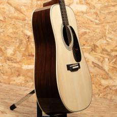 Martin CTM D-28 Adirondack Spruce Top_4