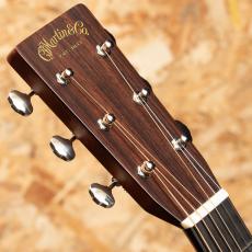 Martin CTM D-28 Adirondack Spruce Top_8