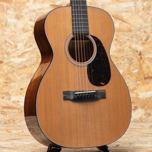 Martin CTM O-18 Western Red Cedar Top