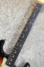 Fender Custom Shop LTD 1963 Stratocaster J.Relic Bleached 3TS CZ584059【漆黒指板】_3