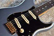 Fender Custom Shop Limited 1965 Dual Mag Stratocaster Journeyman Relic Aged Ice Blue Metallic CZ570915【漆黒指板個体!】_9