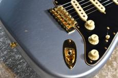 Fender Custom Shop Limited 1965 Dual Mag Stratocaster Journeyman Relic Aged Ice Blue Metallic CZ570915【漆黒指板個体!】_10