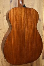 Martin 00-18  #2869265【トップの木目が整った良木目個体】_2