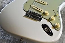 Fender Custom Shop 1963 Stratocaster J.Relic CC Hardware Aged Olympic White CZ578643【漆黒指板】_10