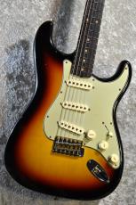 Fender Custom Shop 1960 Stratocaster J.Relic 3-Color Sunburst CZ5777650【漆黒指板、軽量3.45kg】