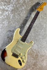 Fender Custom Shop 1961 Stratocaster Heavy Relic Aged V.White over 3TS CZ577893【極上レリック個体!】_2