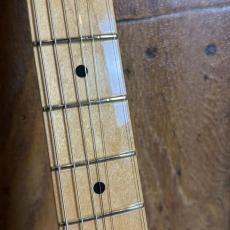 Fender American Vintage 70s Stratocaster 3Color Sunburst 2000_3