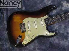 Fender 1960 STRATOCASTER SUNBURST_2