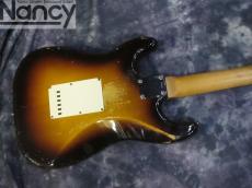 Fender 1960 STRATOCASTER SUNBURST_6