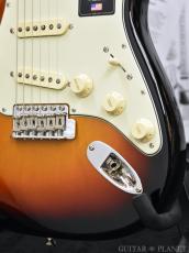 Fender American Vintage II 1961 Stratocaster -3 Color Sunburst-【V2563756】_9
