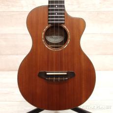 Breedlove TNR.UKE CUSTOM 【テナー/カッタウェイ】【シダー/ウォルナット】【ピックアップ搭載】【送料込】