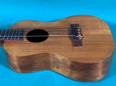 Kamaka 8 STRING TENOR UKULELE WHITE LABEL _4