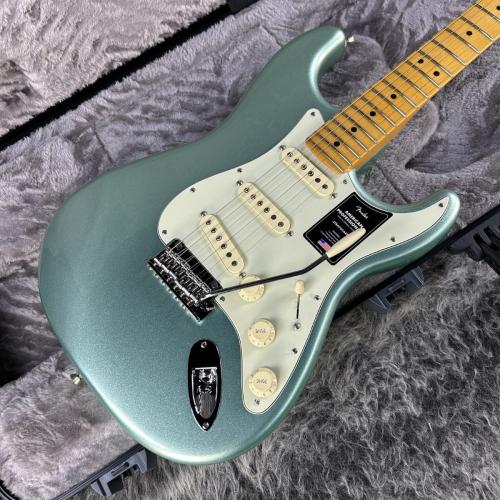 Fender American Professional II Stratocaster Mystic Surf Green